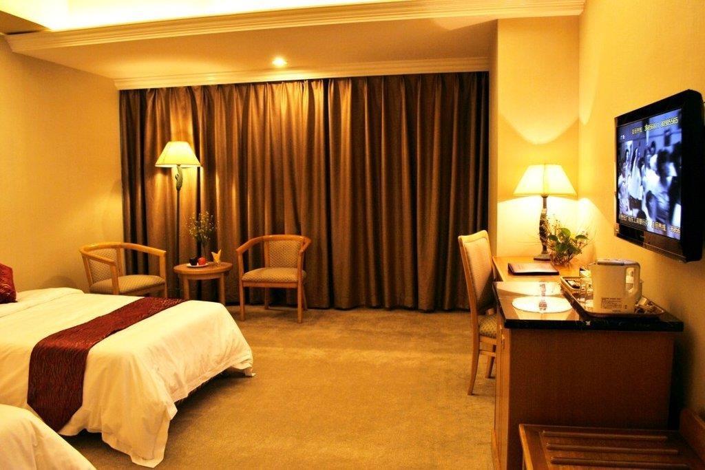 Guangzhou New Century Hotel Ruang foto