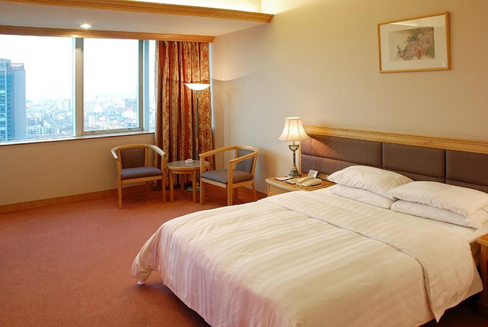 Guangzhou New Century Hotel Bagian luar foto