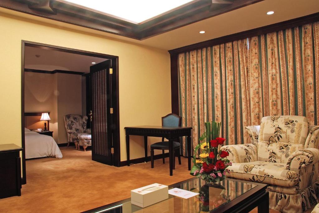 Guangzhou New Century Hotel Ruang foto