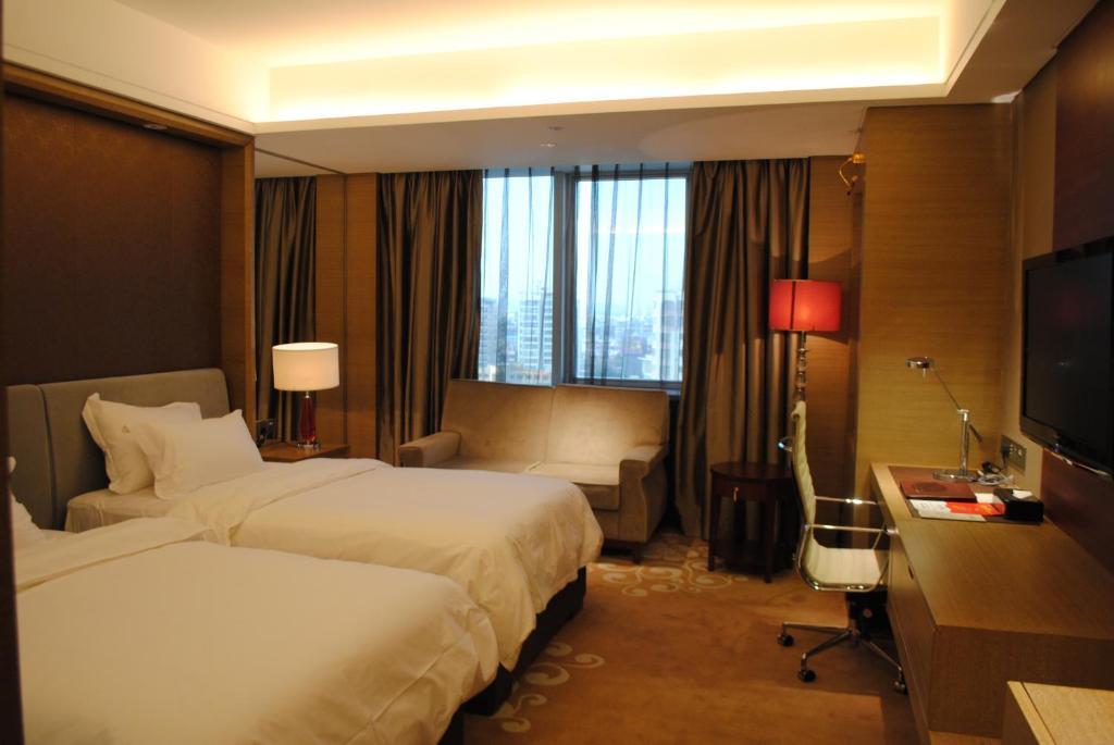 Guangzhou New Century Hotel Ruang foto