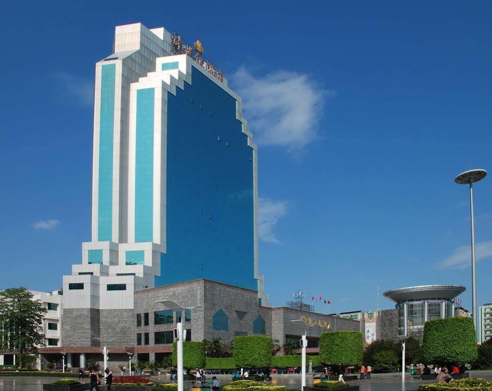 Guangzhou New Century Hotel Bagian luar foto
