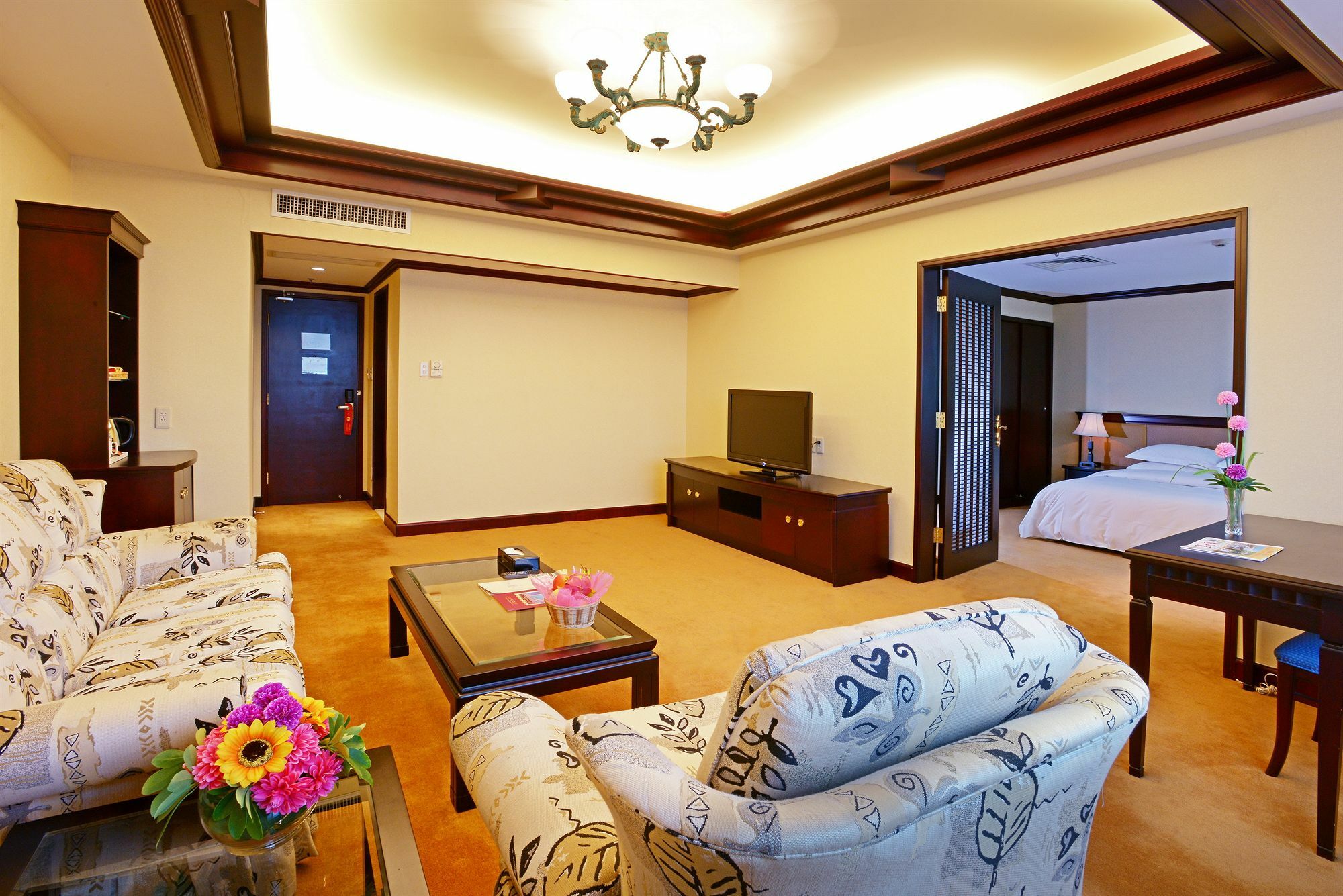 Guangzhou New Century Hotel Bagian luar foto
