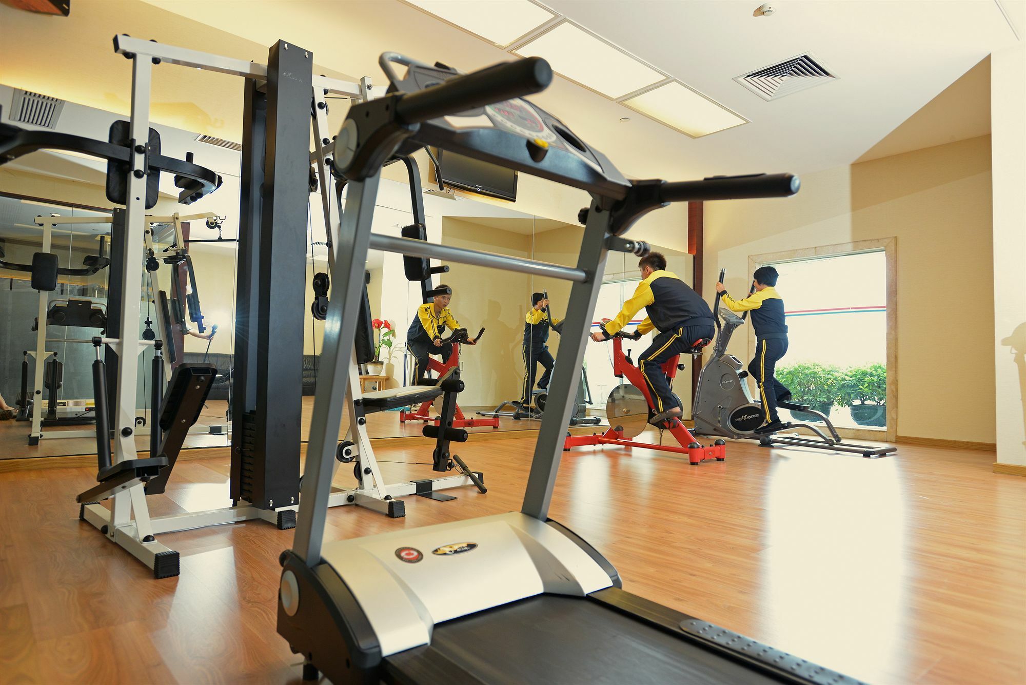 Guangzhou New Century Hotel Bagian luar foto